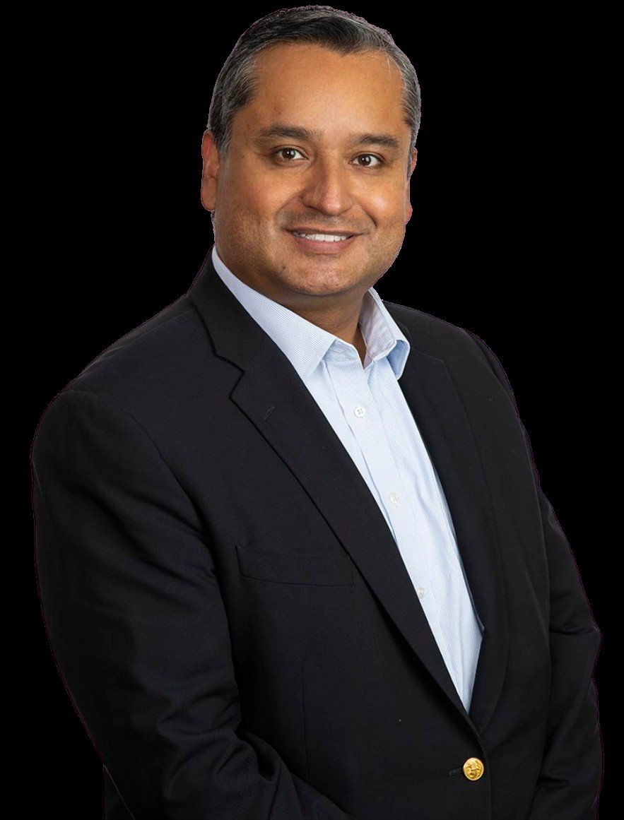 Hugo Palacios, REALTOR® SRES® — Senior Real Estate Specialist